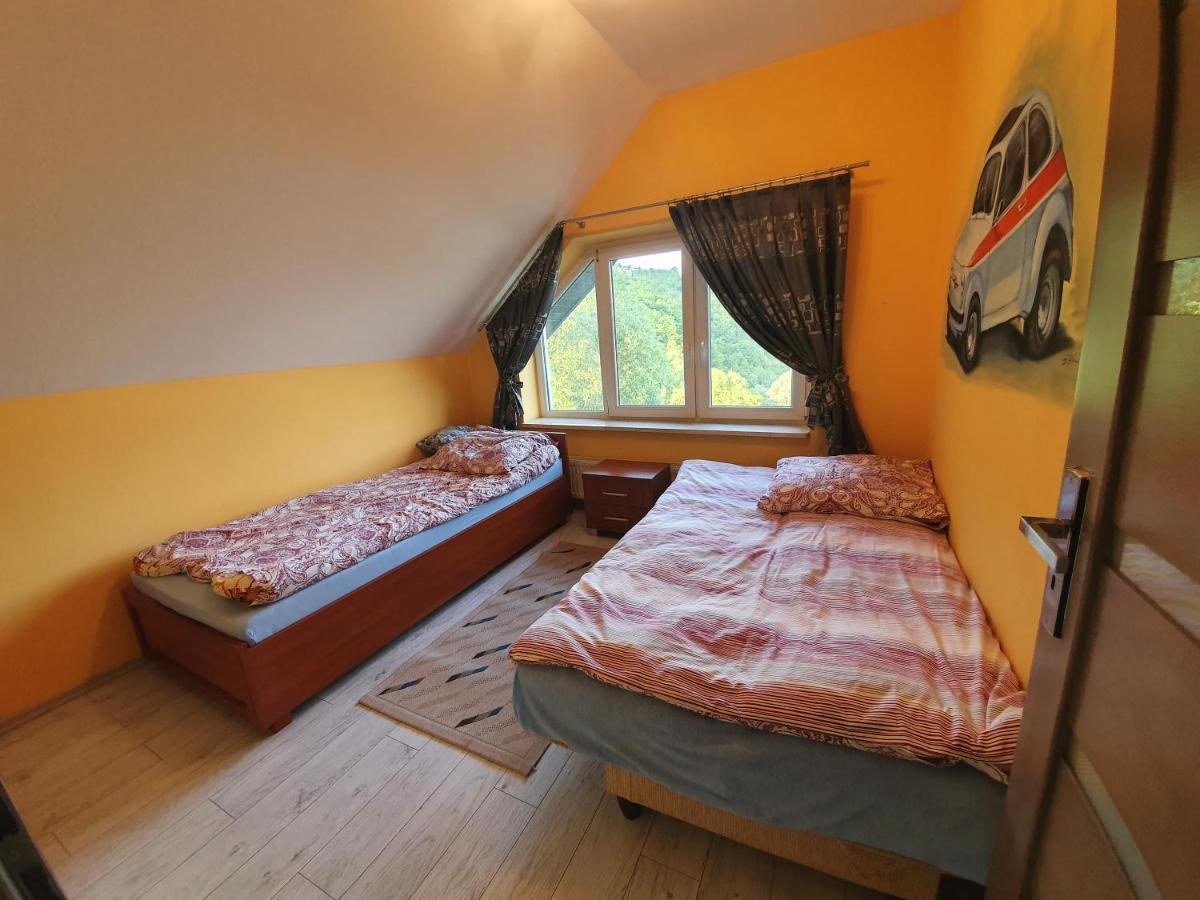 Dom Nad Jeziorem Roznowskim Tegoborze Exterior foto