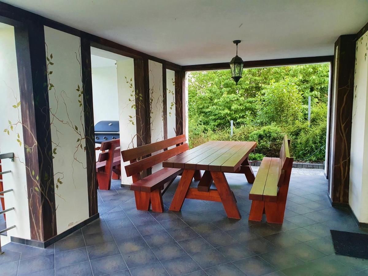 Dom Nad Jeziorem Roznowskim Tegoborze Exterior foto