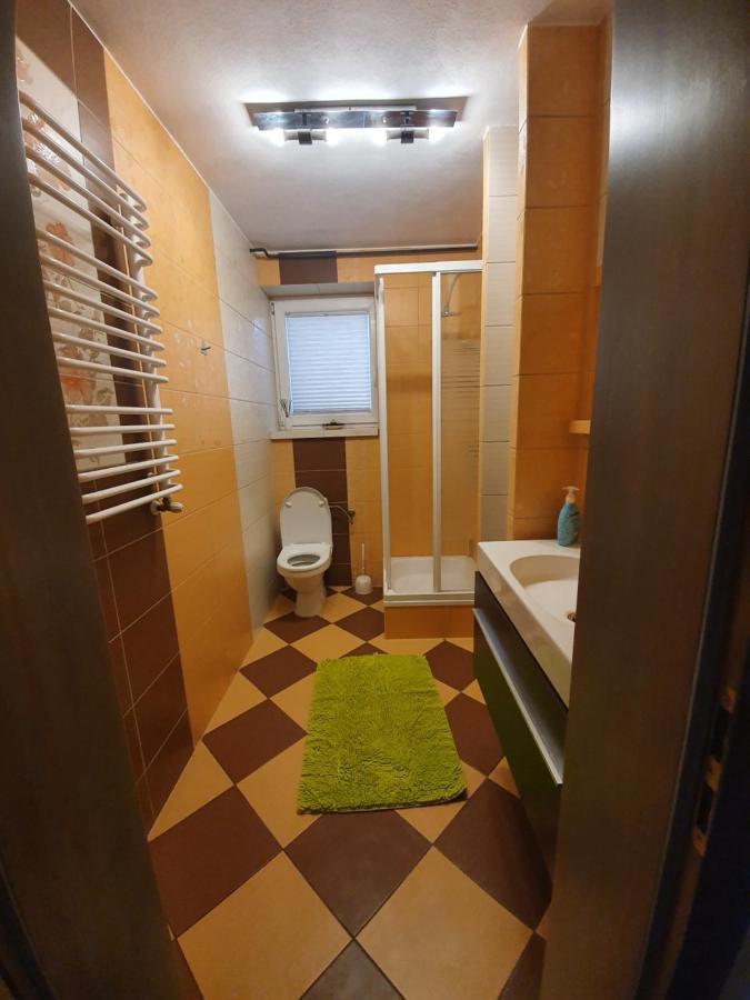 Dom Nad Jeziorem Roznowskim Tegoborze Exterior foto